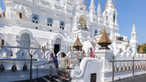 Wat Phra That Si Mueang Pong (2)