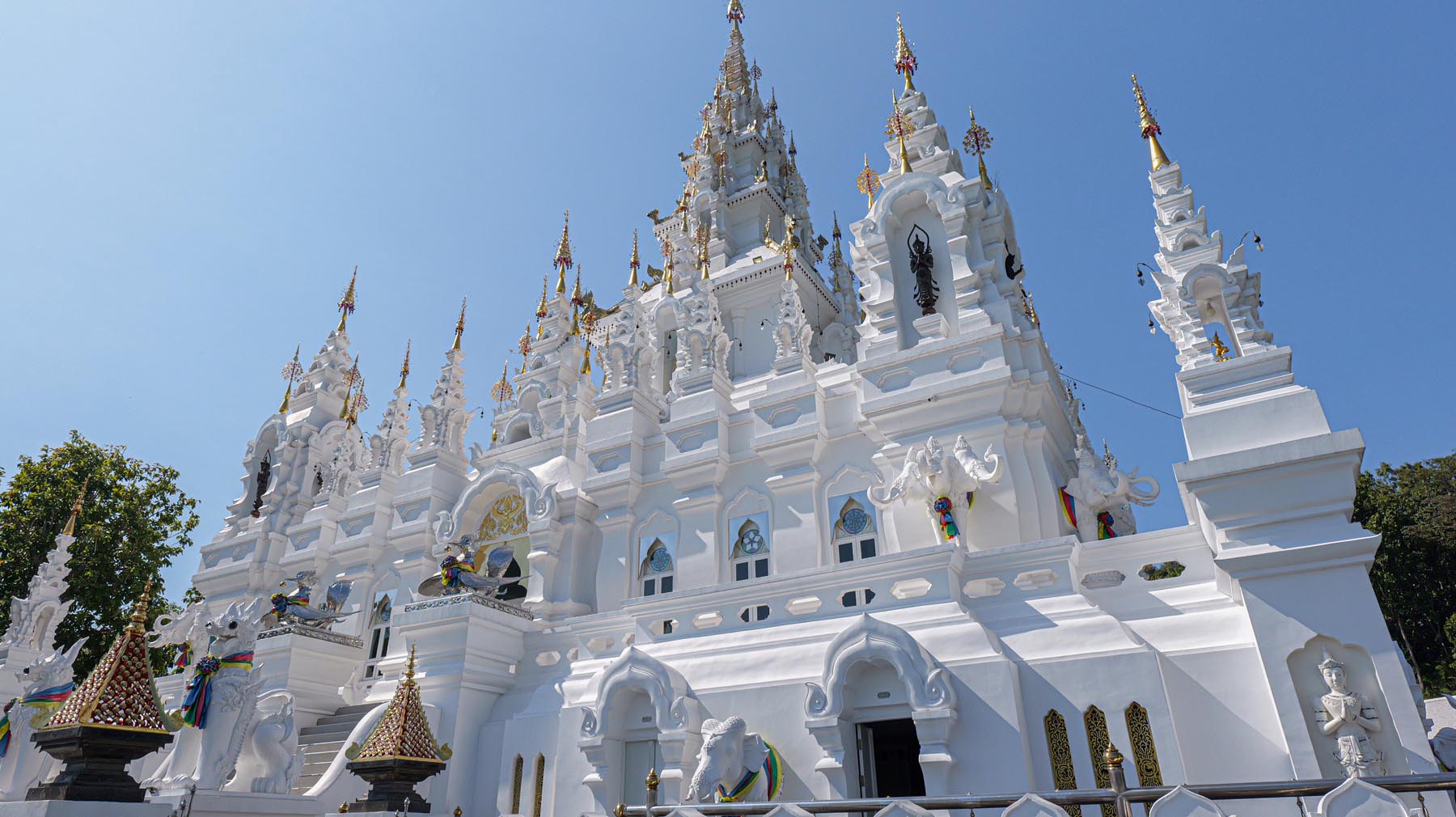 Wat Phra That Si Mueang Pong (9)